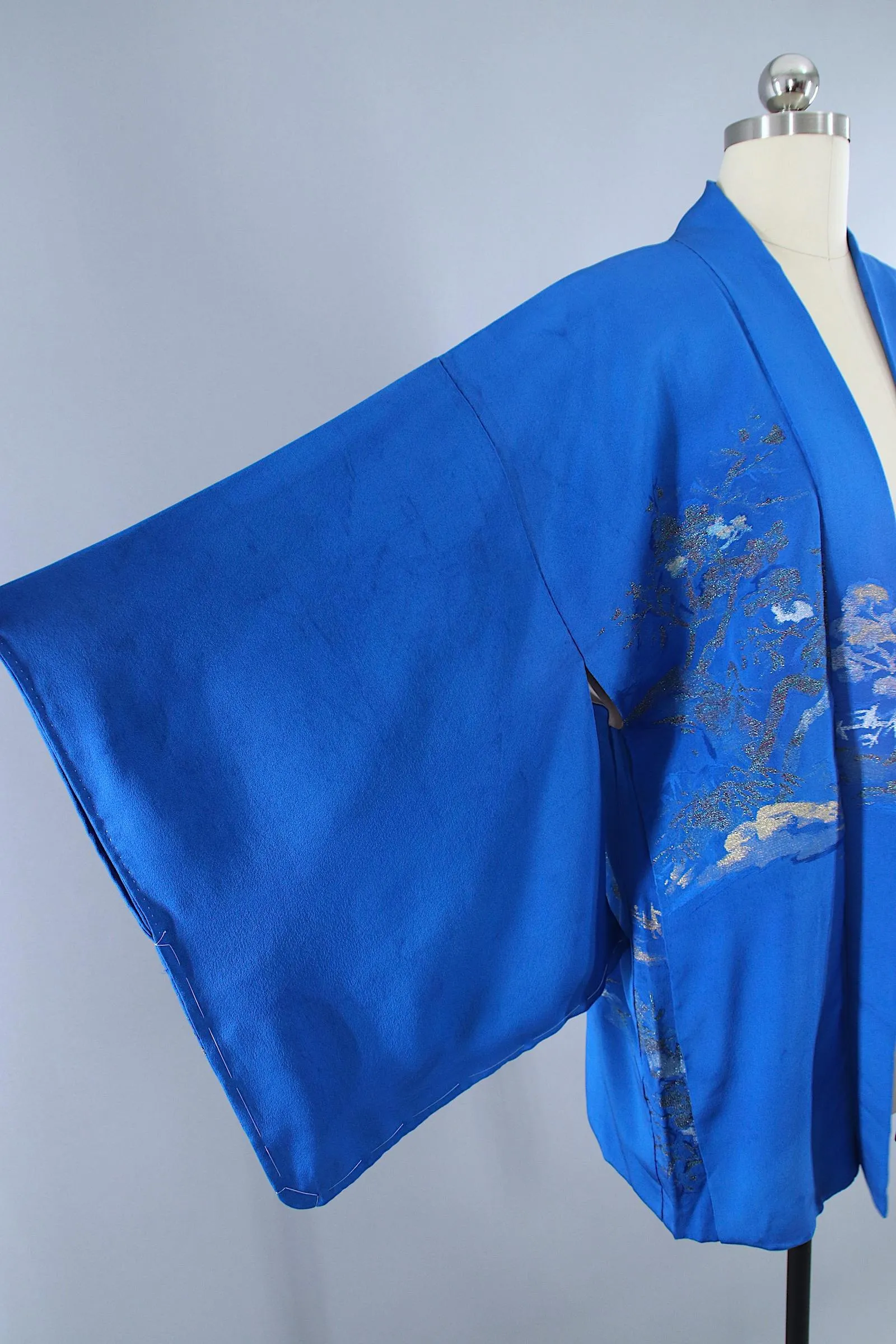 1950s Vintage Silk Haori Kimono Jacket Cardigan / Blue Urushi Embroidery