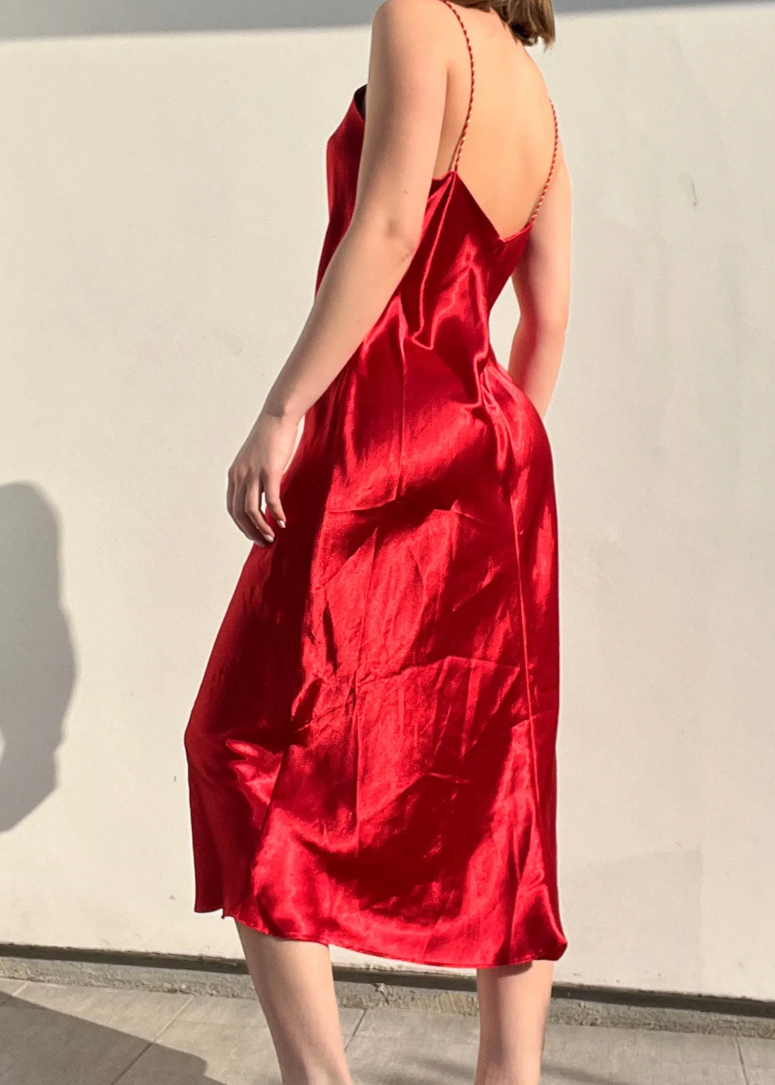 80's Red & Gold Silky Midi Slip (M)