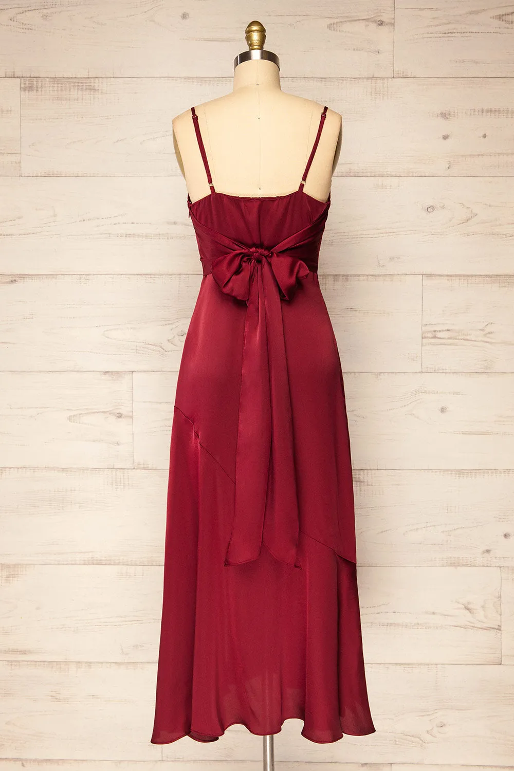 Athy Burgundy | Satin Midi Dress