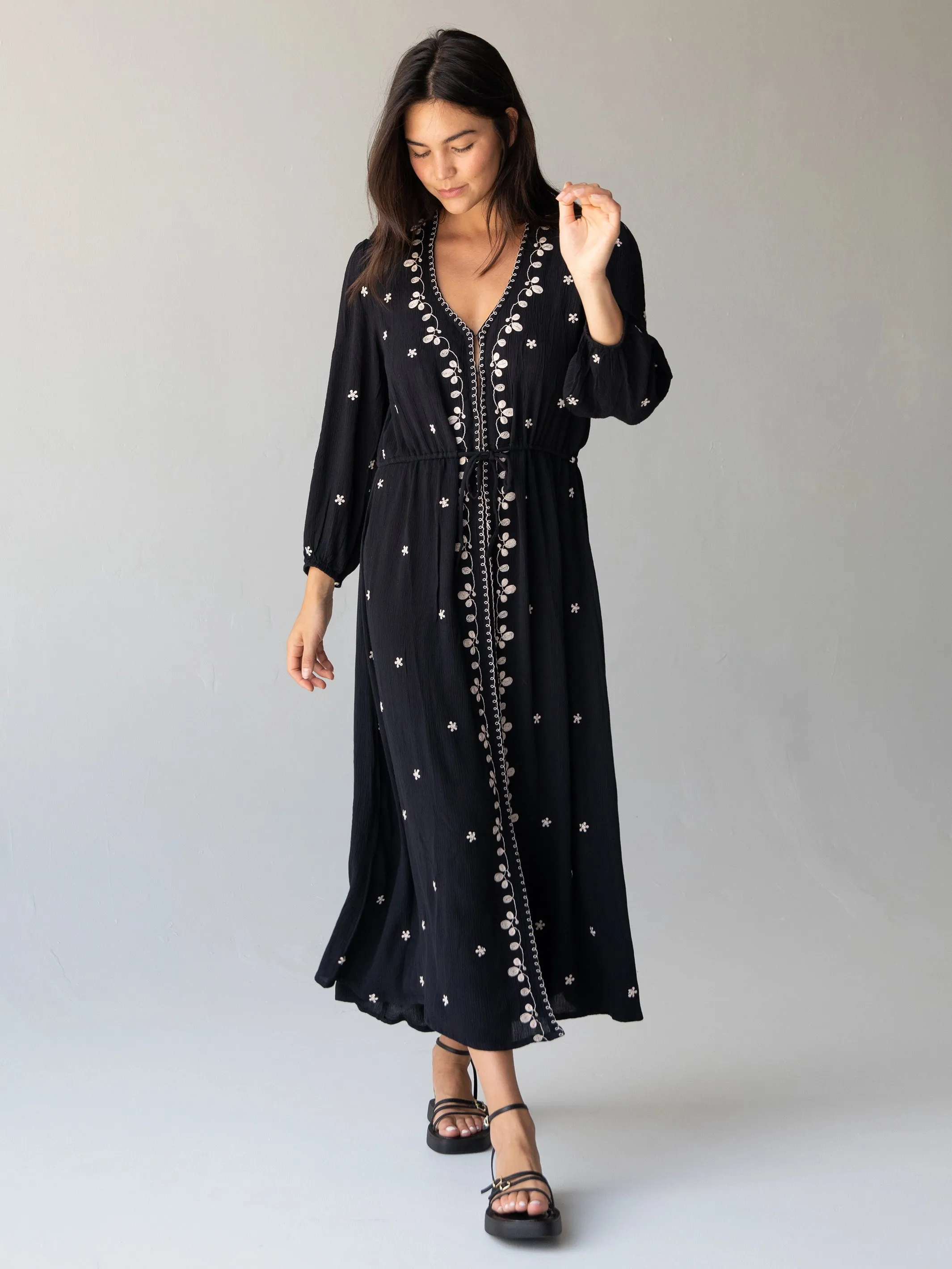 Brae Embroidered Midi Dress - Black