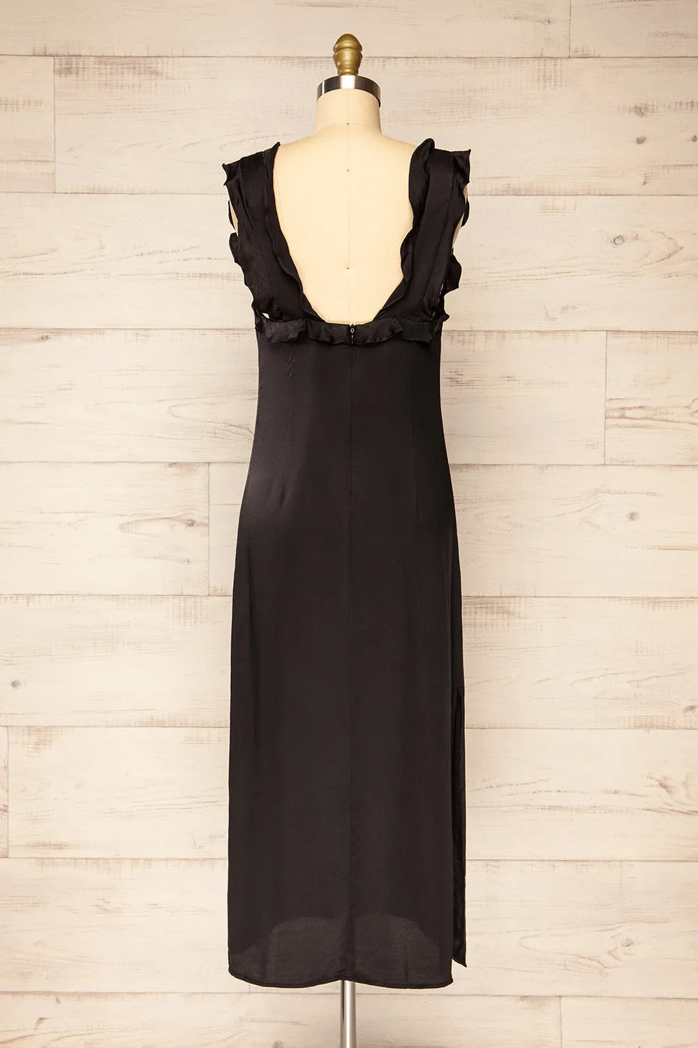 Drumburgh | Midi Black Dress w/ Ruffles