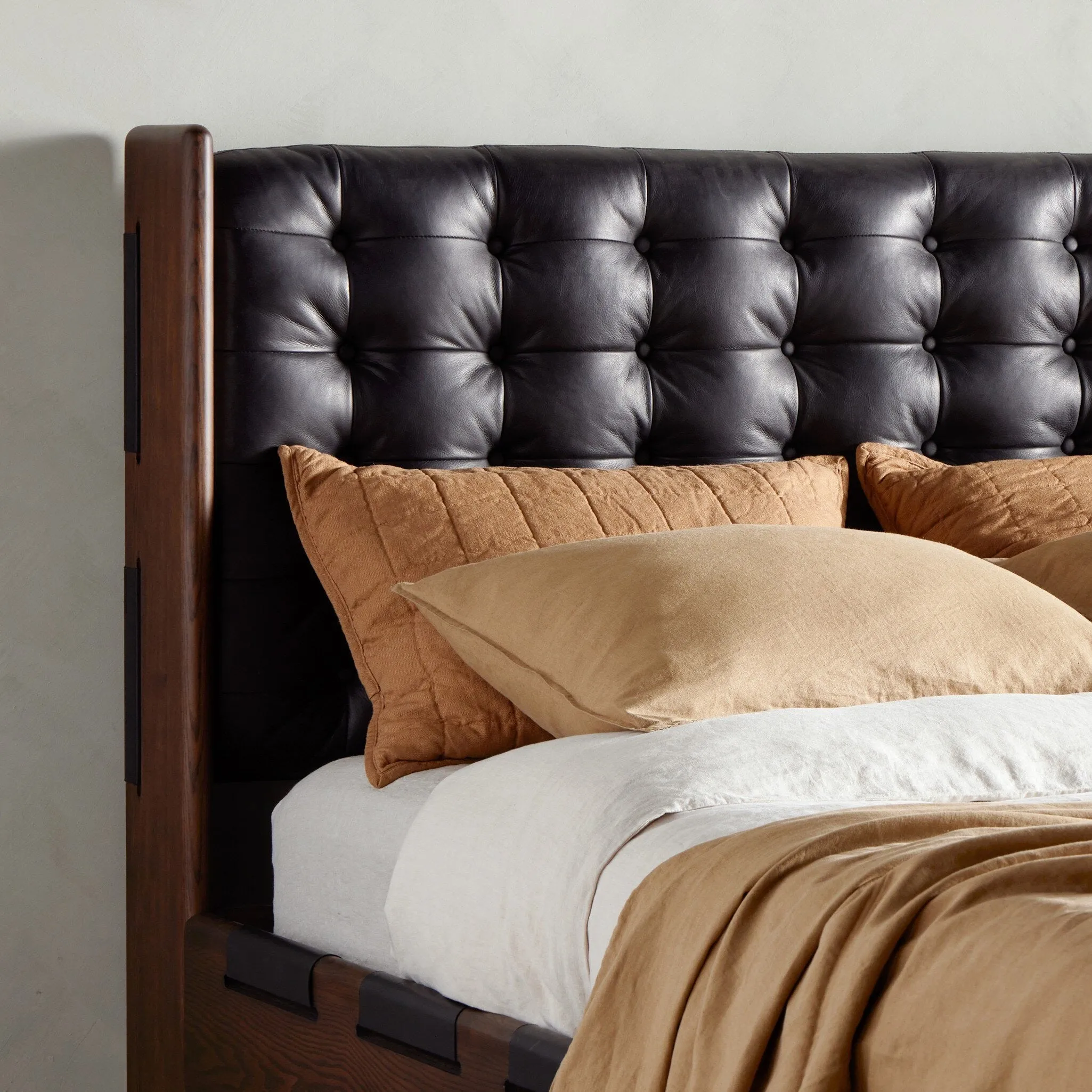 Halston Bed