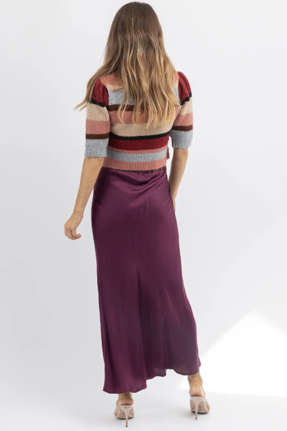 NIGHT GAZE SANGRIA SKIRT